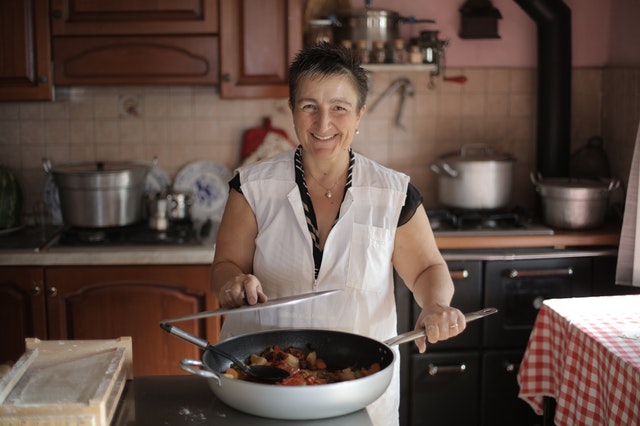 Efectos de la desnutrición en un adulto mayor